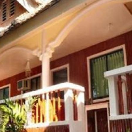 Alliyah'S Beach Resort Balabag  Exterior photo