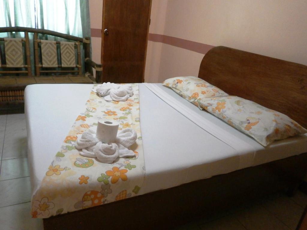 Alliyah'S Beach Resort Balabag  Room photo