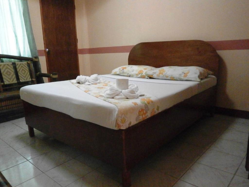 Alliyah'S Beach Resort Balabag  Room photo