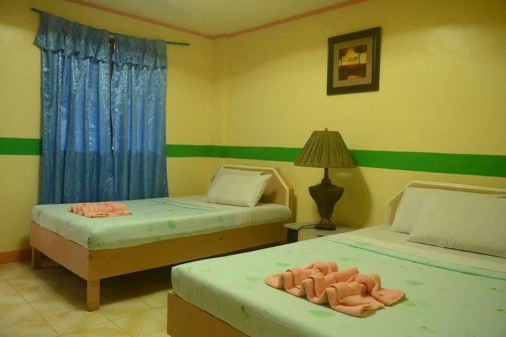Alliyah'S Beach Resort Balabag  Exterior photo